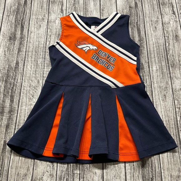 Girls 4T NFL Denver Broncos Cheerleader Outfit Dress Great Condition *1 tiny spo - Picture 1 of 5